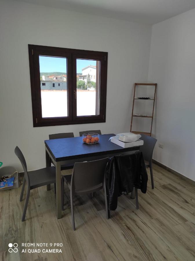 Appartement F2 Meuble Loculi Bagian luar foto